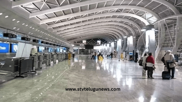 A fluorine leak was reported in the cargo area of Lucknow airport on Saturday.